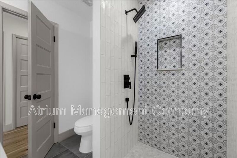 Newly Renovated, Luxurious 4 Bedroom 3 Bathroom Home in Dommerich Community property image