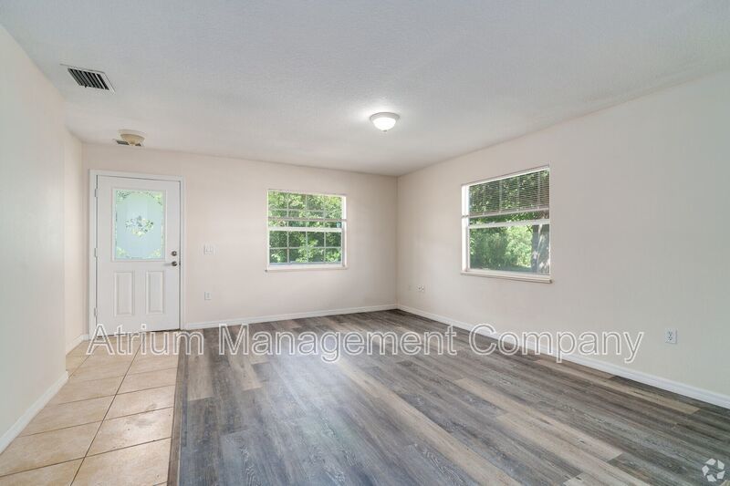 Spacious 3-Bed, 2.5-Bath Townhome with Bonus Room – Minutes from the Indian River! property image