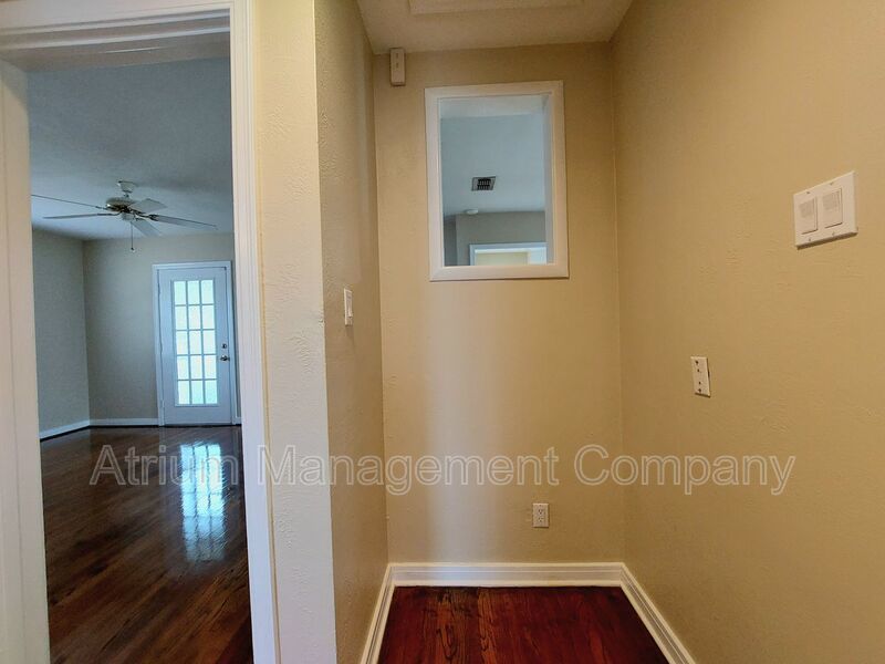 Charming 2 Bedroom, 1 Bathroom House in Lakeland property image