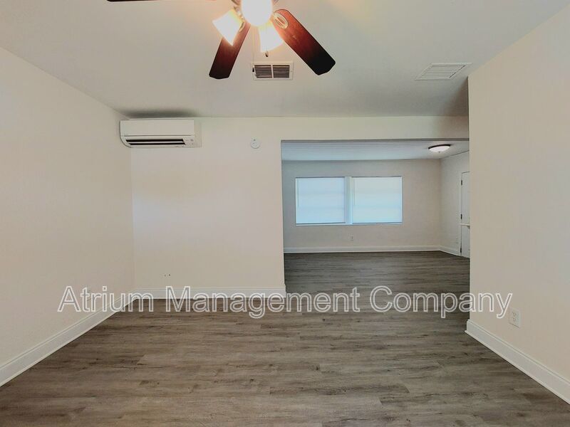 3 Bedroom, 2 Bathroom House in Lakeland property image