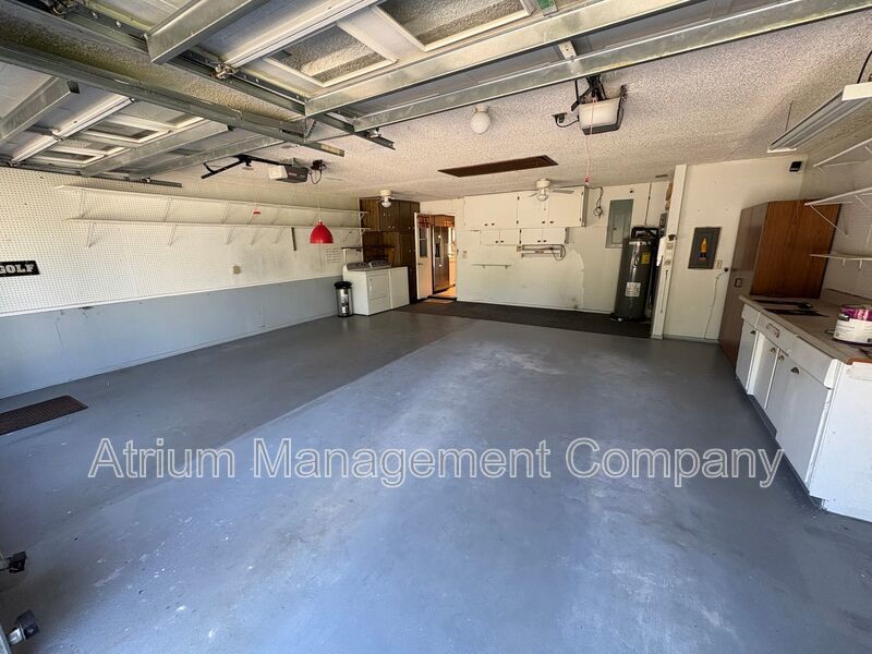 Spacious 3-Bedroom Home in Beautiful DeBary – Comfort, Style & Relaxation! $500 off First Month Rent!!! property image