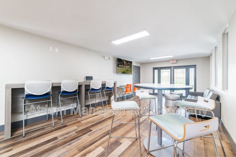 SPECIAL LOW PRICING!!! MOVE IN NOW!!! HURRY! property image