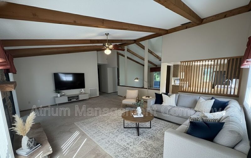 Spacious 3-Bedroom Home in Beautiful DeBary – Comfort, Style & Relaxation! $500 off First Month Rent!!! property image