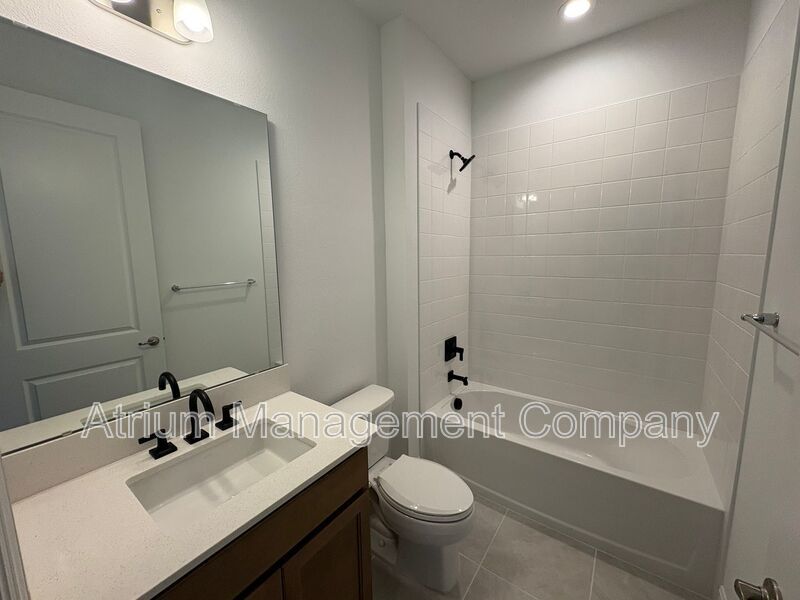 Stunning New Construction Home in the Heart of Apopka – One Month Free! property image