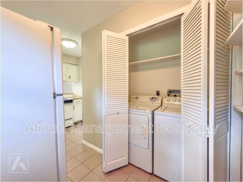 Charming 2-Bedroom Duplex for Rent in Orlando's SoDo District! property image