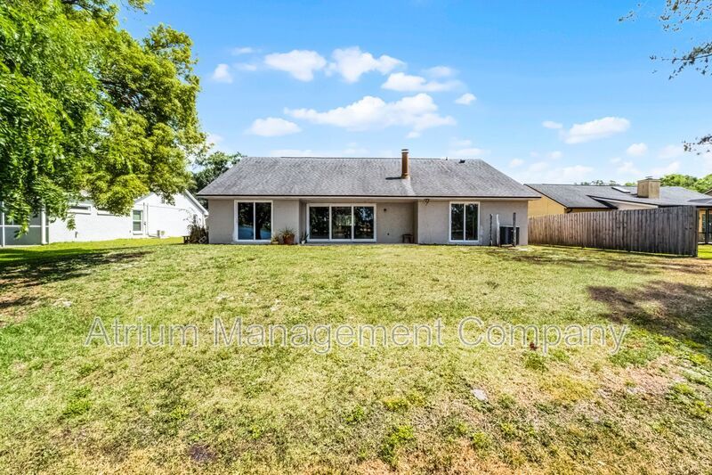 Live the Lake Life! Stunning 4BD Home with Water Access in Lake Mary property image