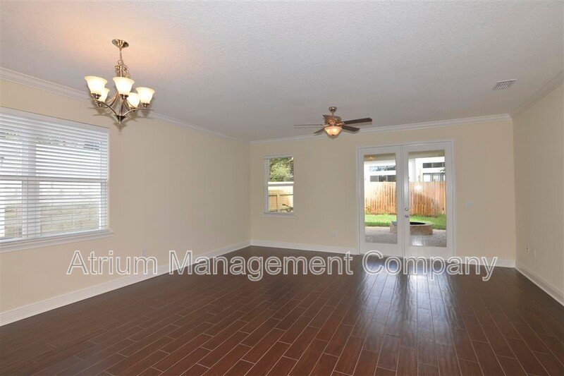 3 Bedroom, 2.5 Half Bath Town Home Downtown Orlando property image