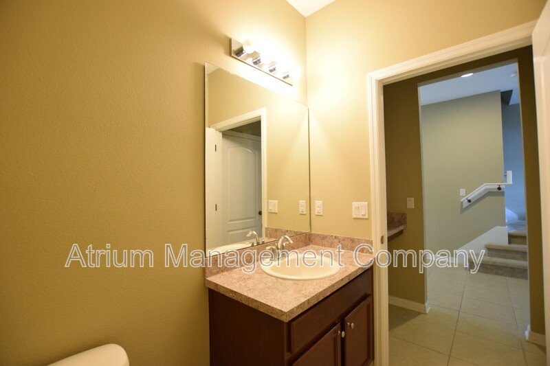 Beautiful 2 Bed 2.5 Bath with Loft Gated Town Home for Rent in Sanford, FL! property image