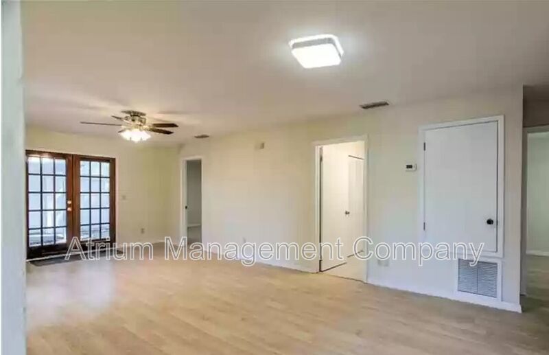 Large 2 Bedroom, 2 Bath Milk District Home! property image