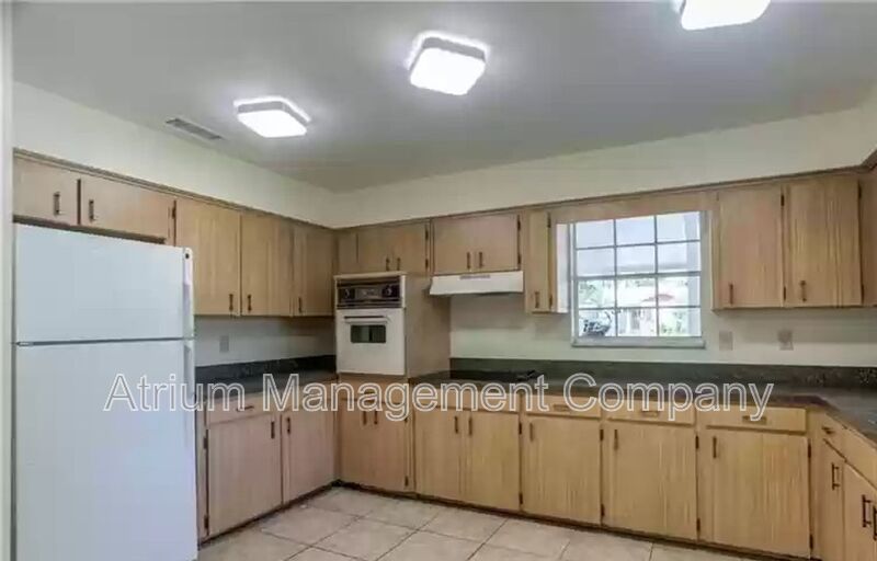 Large 2 Bedroom, 2 Bath Milk District Home! property image