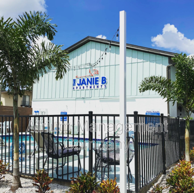 Your Perfect One Bedroom + Den at Janie B Apartments in Tampa, FL! property image