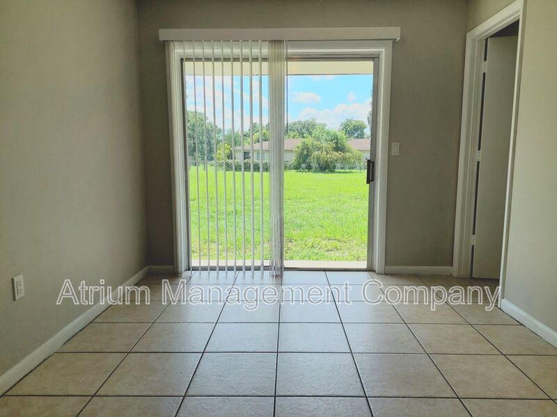 Coming Soon! 2 Bedroom, 1 Bathroom Apartment in North Lakeland  **RENT SPECIAL** 50% off of First Month's Rent! property image