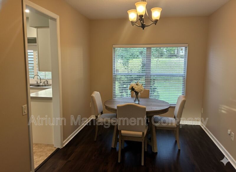 Stunning 4 Bed, 2.5 Bath Home for Rent in Prime Lake Mary Location! property image