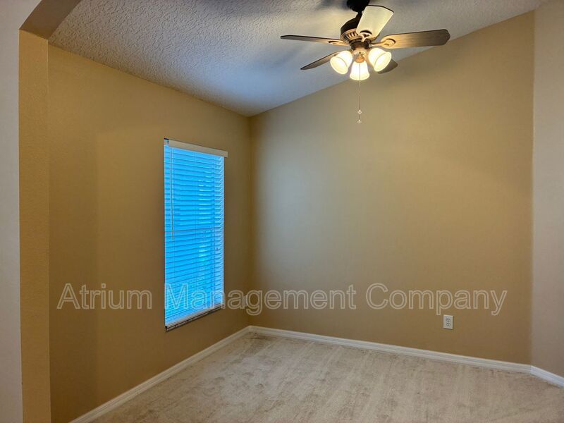 Available Now! Charming 3 Bed, 2 Bath Home in Desirable Springview, DeBary property image