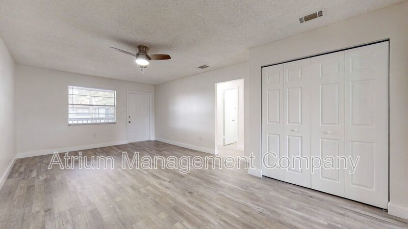 Gorgeous Seminole Heights Apartment!!! 50% off first months rent property image