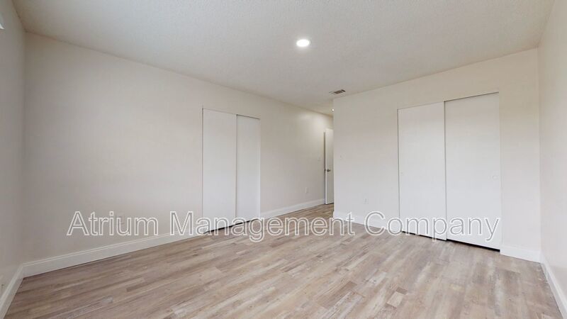 Gorgeous Seminole Heights Apartment!!! 50% off first months rent property image