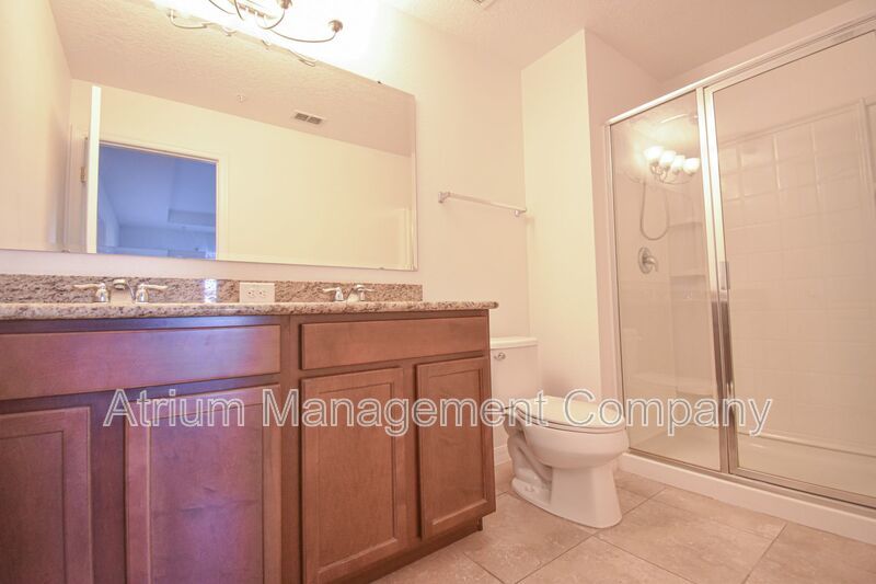 Beautiful 3 Bed Home in Longwood’s Premier Gated Community property image