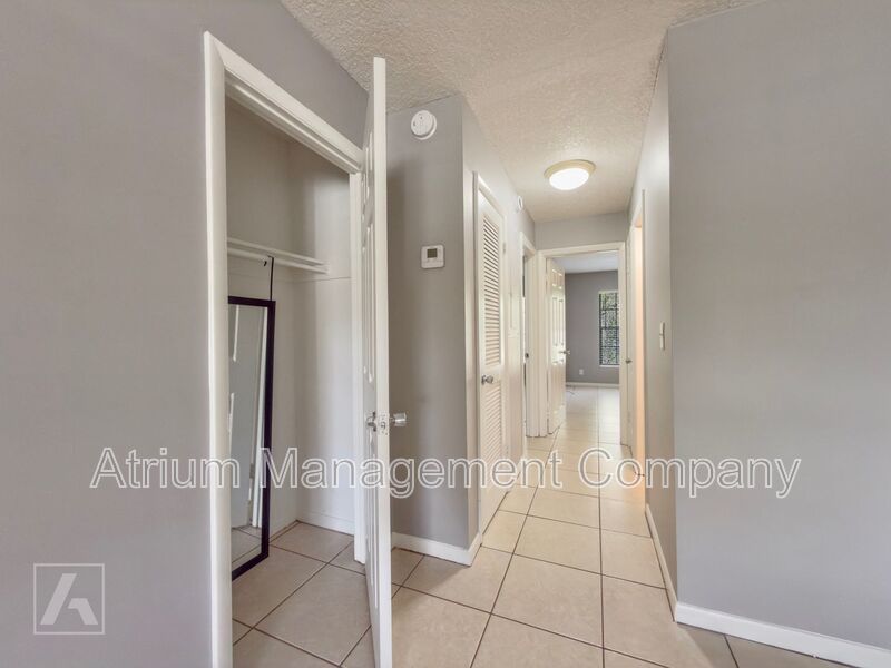 Spacious & Renovated: 2-Bedroom Living in Downtown DeLand property image