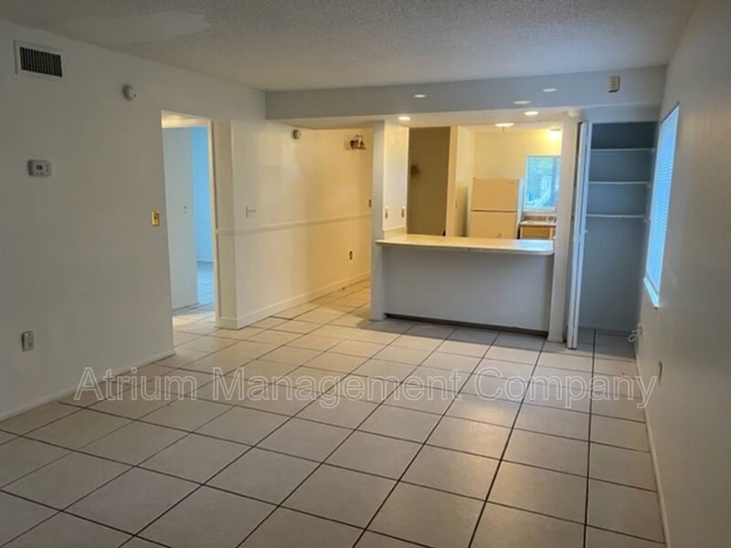 Large 1st floor 2 bedroom & 2 baths apartment in Sanford, Fl! property image