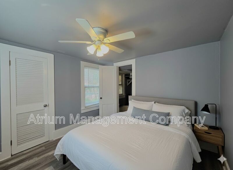 Charming 1 Bedroom - Downstairs  | 1 Bathroom Home in Prime Lakeland Location property image