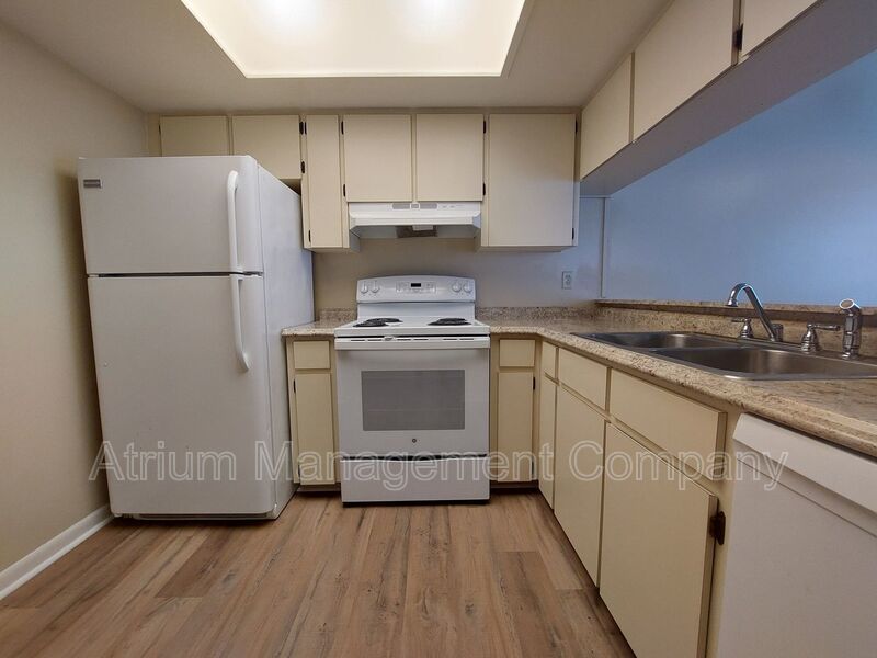 Lakeland 2 Bedroom / 2 Bathroom in Crystal Grove property image