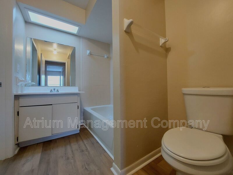 Lakeland 2 Bedroom / 2 Bathroom in Crystal Grove property image