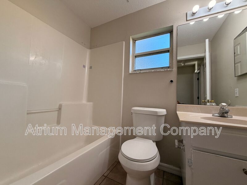 Mediterranean 3BR Villa with Water View | Resort-Style Living in Lake Marion Golf Resort property image