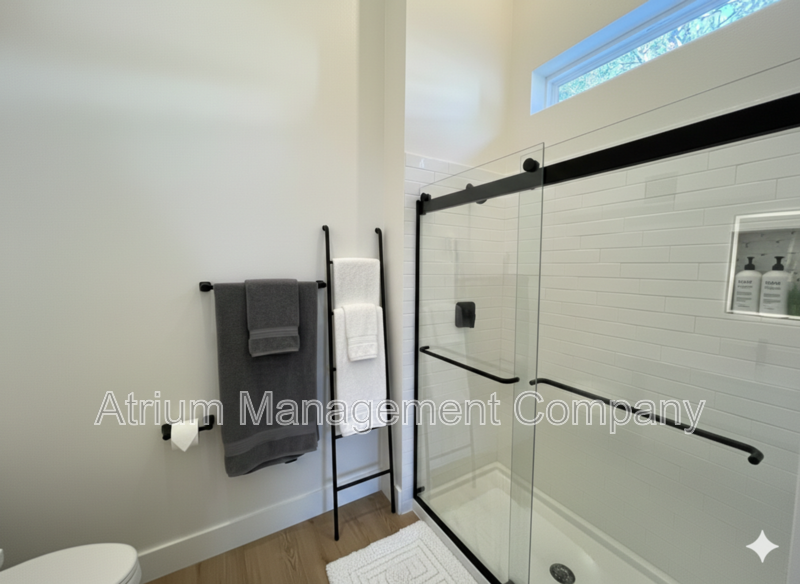 Beautiful 2/2 in the Milk District. ONE MONTH FREE!!!! property image