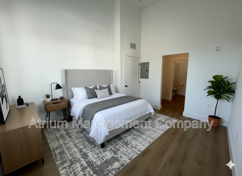 Beautiful 2/2 in the Milk District. ONE MONTH FREE!!!! property image