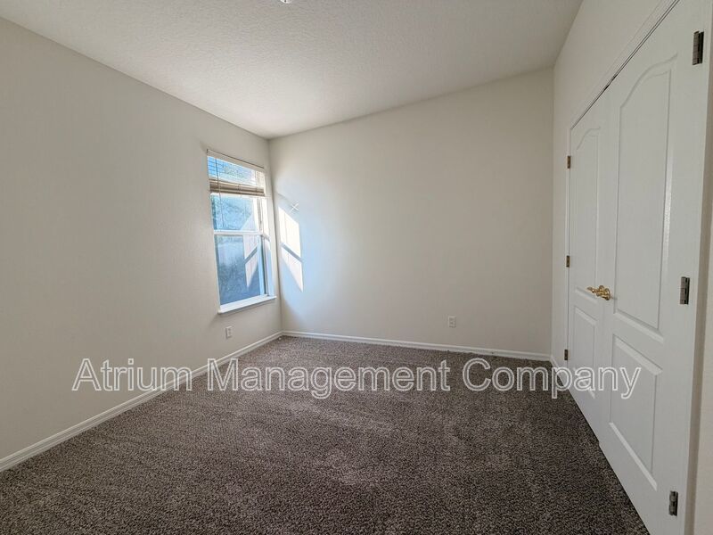 Charming 3BR Winter Garden Home | Spacious Layout, Preserve View & Screened Patio property image