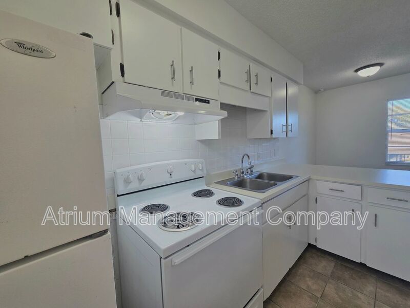 Cute 1 Bedroom, 1 Bathroom Apartment near downtown Lakeland! property image