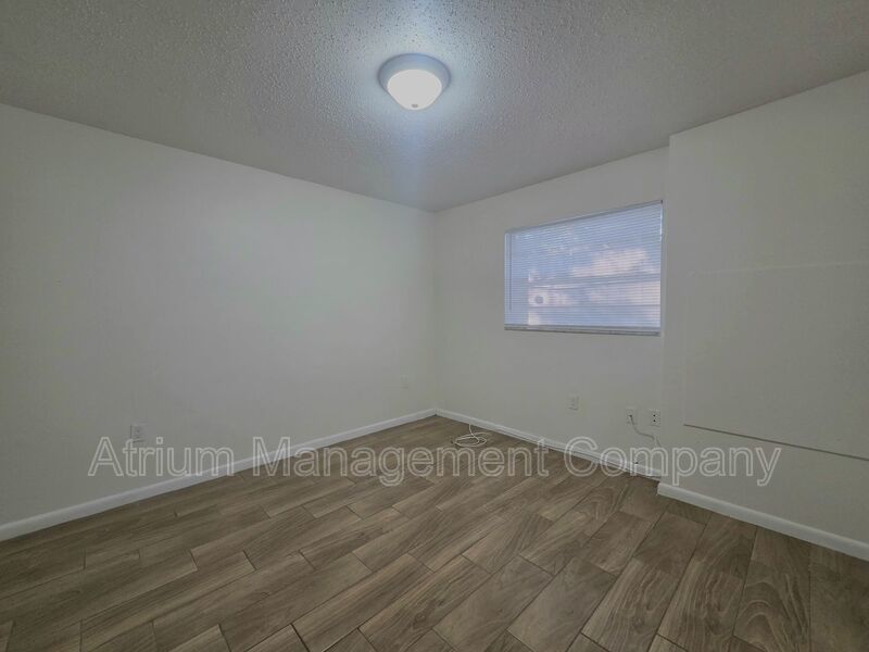 Cute 1 Bedroom, 1 Bathroom Apartment near downtown Lakeland! property image