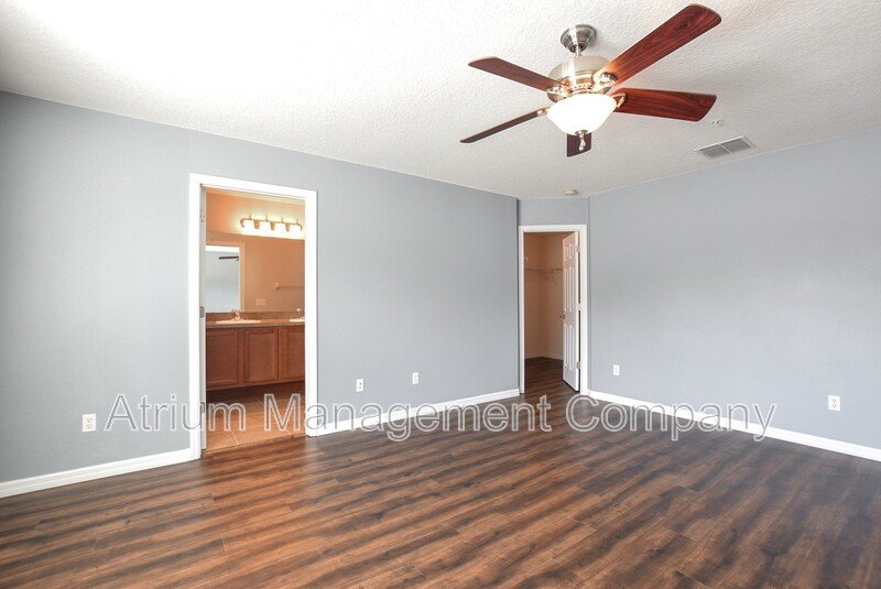 Spacious 4-Bedroom Town Home for Rent in Altamonte Springs, FL property image