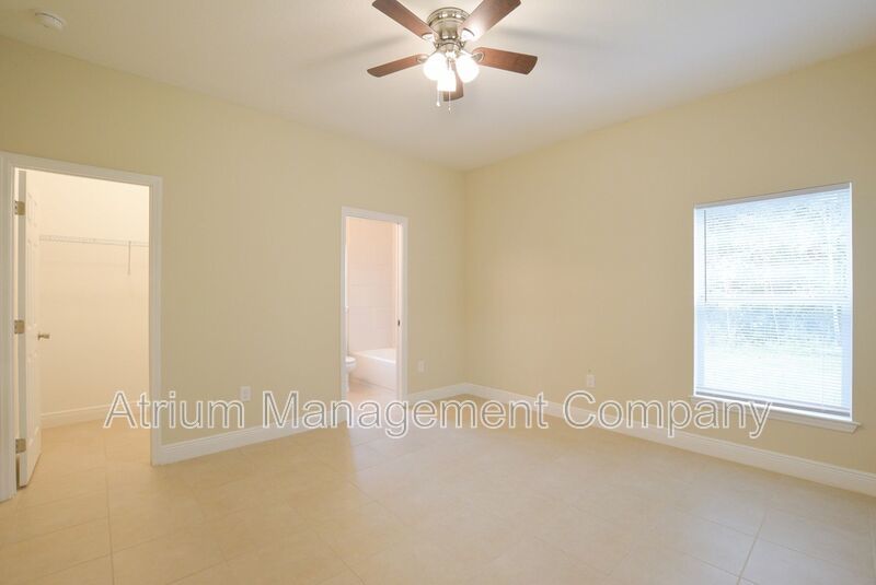 Move-In Ready 3-Bedroom Home for Rent in Poinciana, FL property image