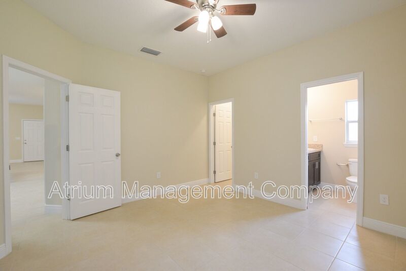 Move-In Ready 3-Bedroom Home for Rent in Poinciana, FL property image