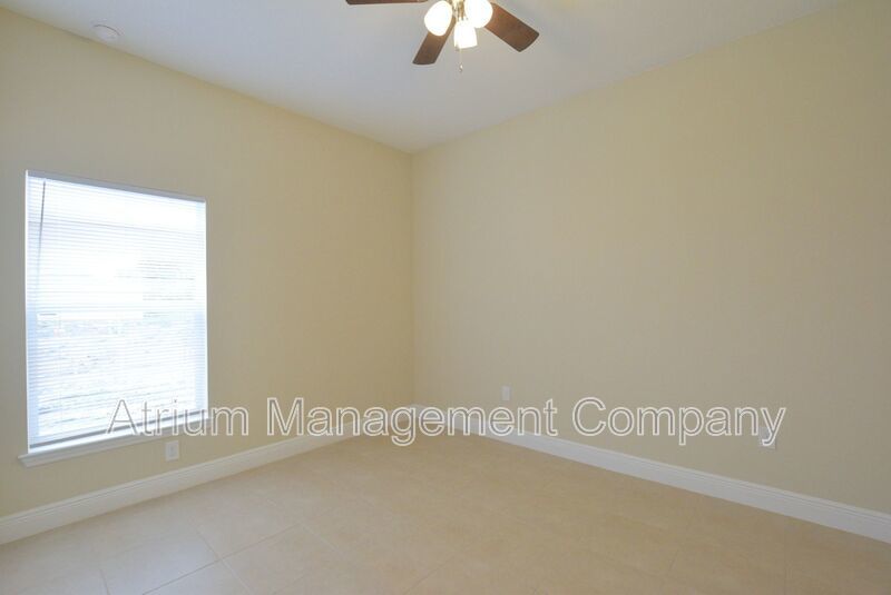 Move-In Ready 3-Bedroom Home for Rent in Poinciana, FL property image