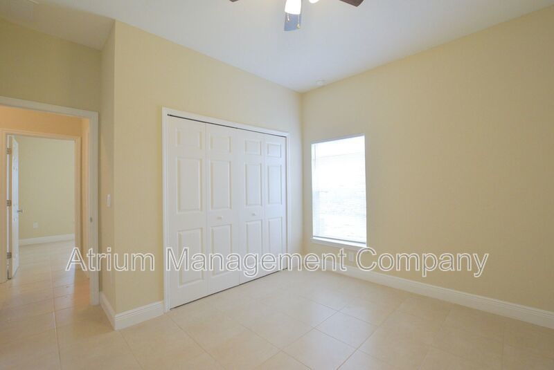 Move-In Ready 3-Bedroom Home for Rent in Poinciana, FL property image