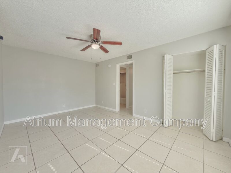 Classic Charm & Unbeatable Location: 1-Bedroom in Downtown DeLand property image