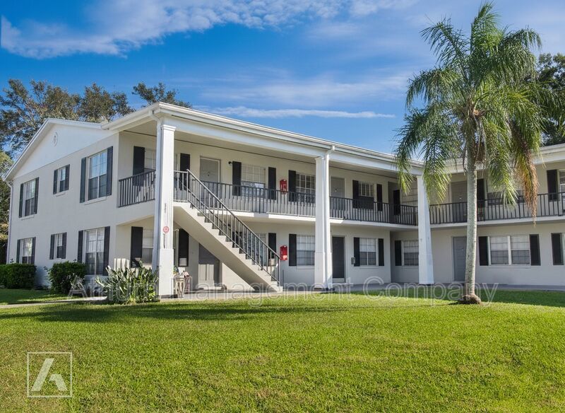 Classic Charm & Unbeatable Location: 1-Bedroom in Downtown DeLand property image