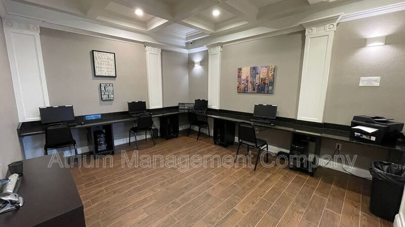 Available Now | First-Floor Condo with Washer & Dryer in Winter Garden property image