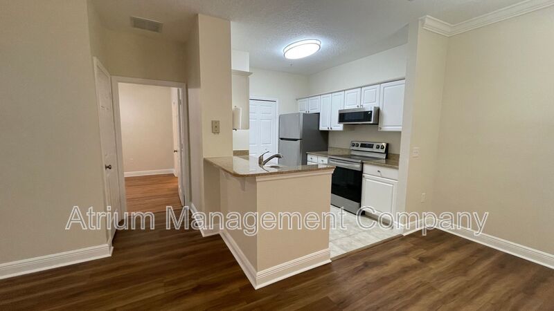 Available Now | First-Floor Condo with Washer & Dryer in Winter Garden property image