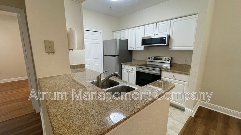Available Now | First-Floor Condo with Washer & Dryer in Winter Garden property image