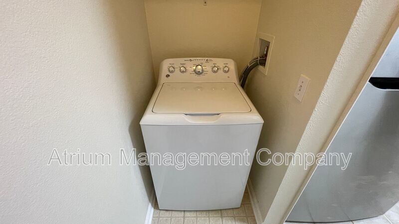Available Now | First-Floor Condo with Washer & Dryer in Winter Garden property image