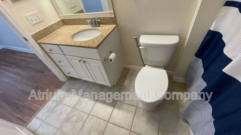 Available Now | First-Floor Condo with Washer & Dryer in Winter Garden property image