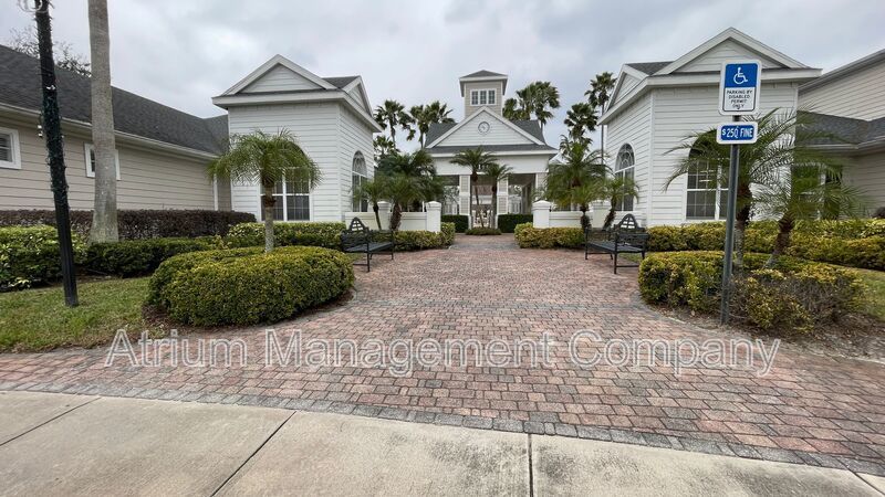 Available Now | First-Floor Condo with Washer & Dryer in Winter Garden property image