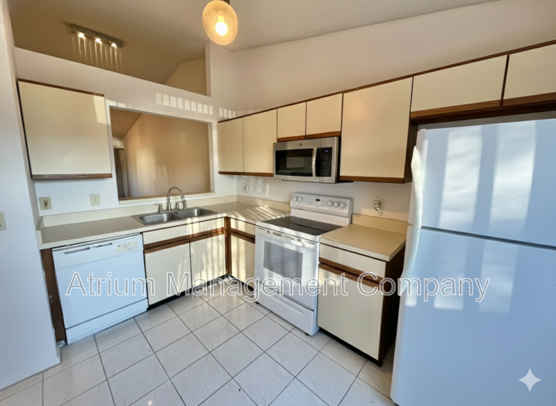 Charming Corner-Unit Townhome in the Heart of Kissimmee! property image