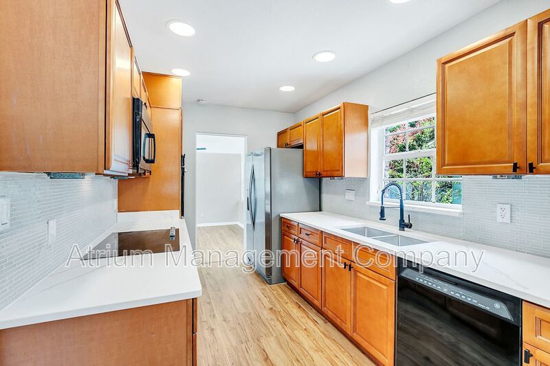 Beautifully Renovated 3BR/2BA Home in Sought-After Mills 50 – Corner Lot! property image