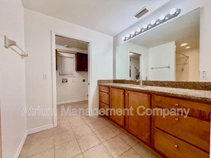 Charming 3-Bedroom Home with Fenced Yard in the Heart of Lake Helen property image