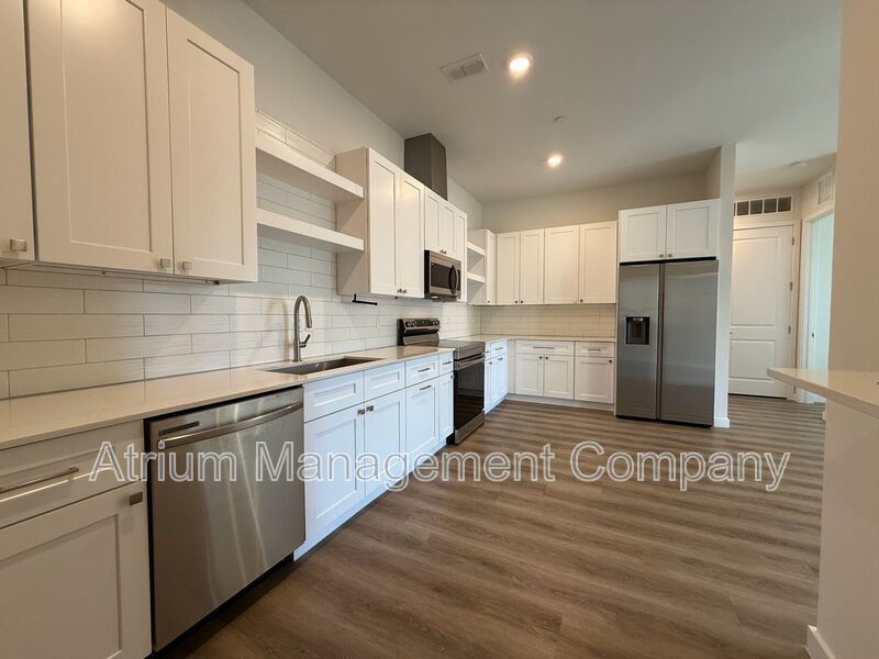 Experience Modern Luxury at Smith & Main: Premier Living in Downtown Winter Garden property image