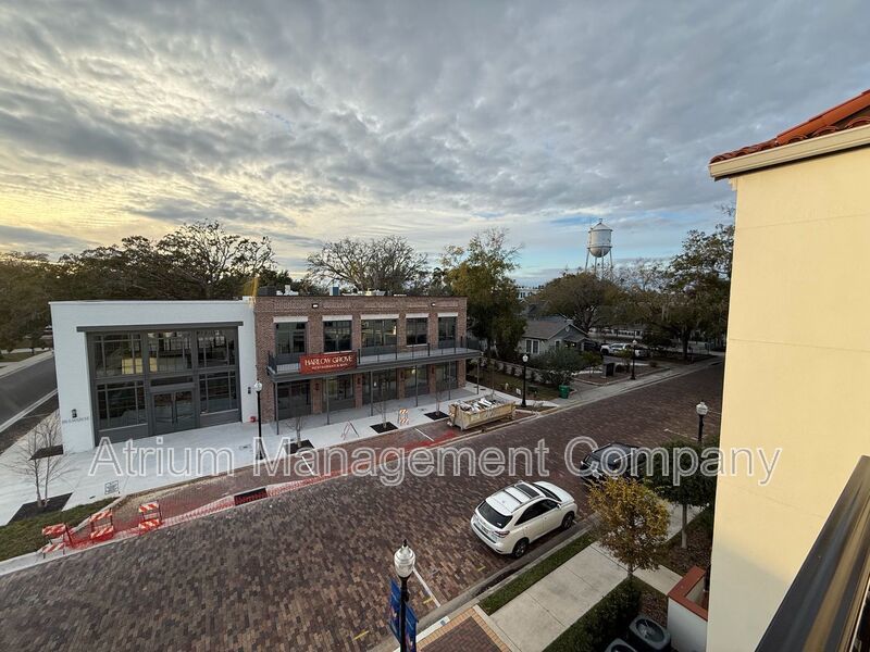 Experience Modern Luxury at Smith & Main: Premier Living in Downtown Winter Garden property image